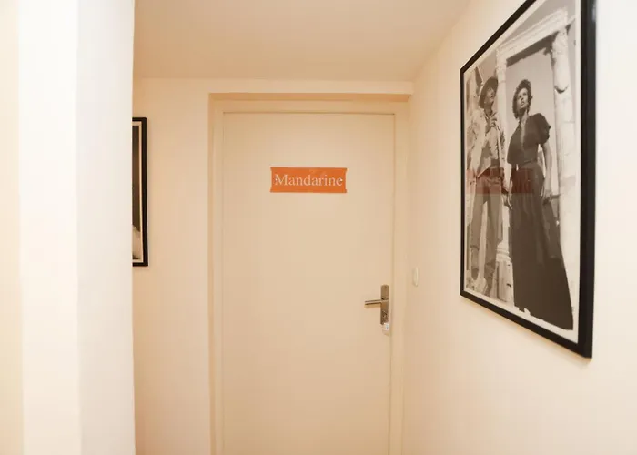 De Luxe Mandarine 4p Apartment Cannes